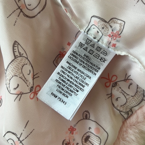 Catherine Malandrino Mini Pink Baby Fur Vest 3-6M - Picture 11 of 11